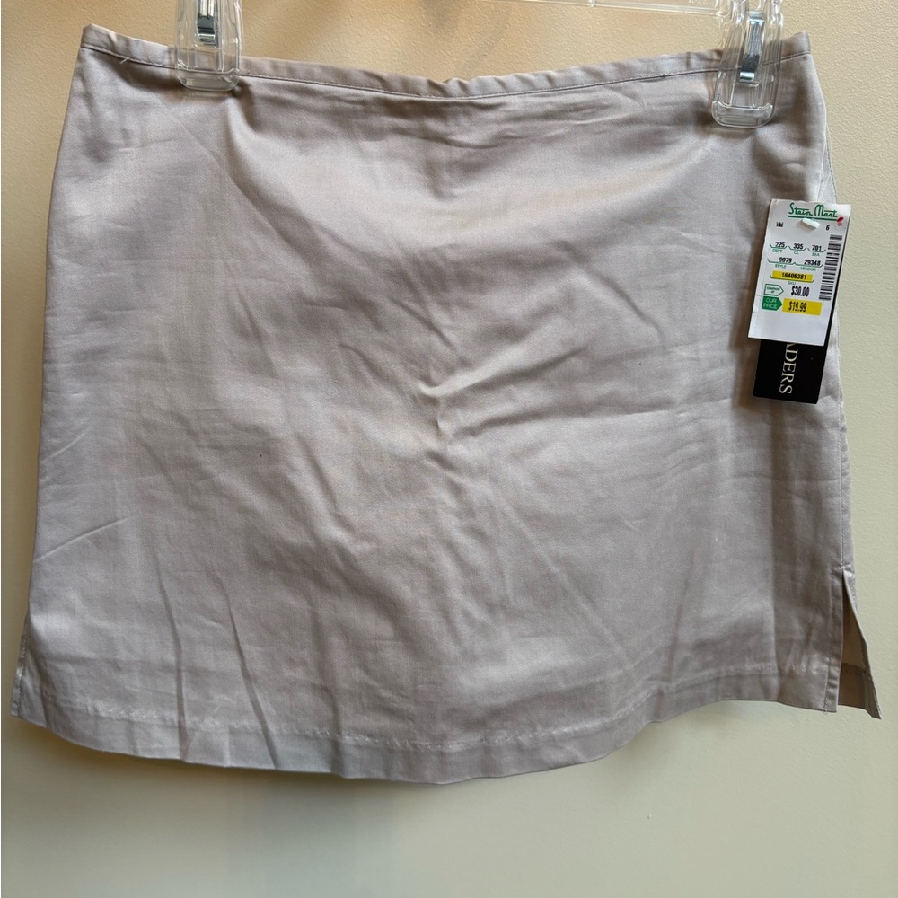 NWT Bamboo Traders skort